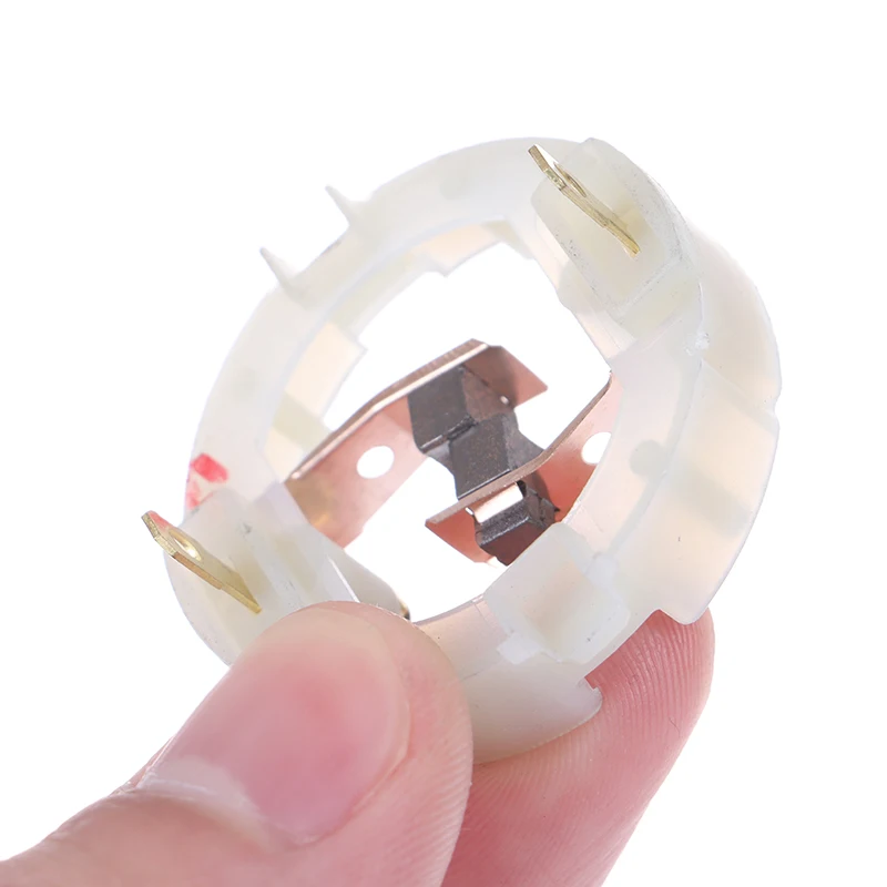 

[7015] Держатель угольных щеток для микромотора RS550 и других микромоторов серии 5 без задней крышки