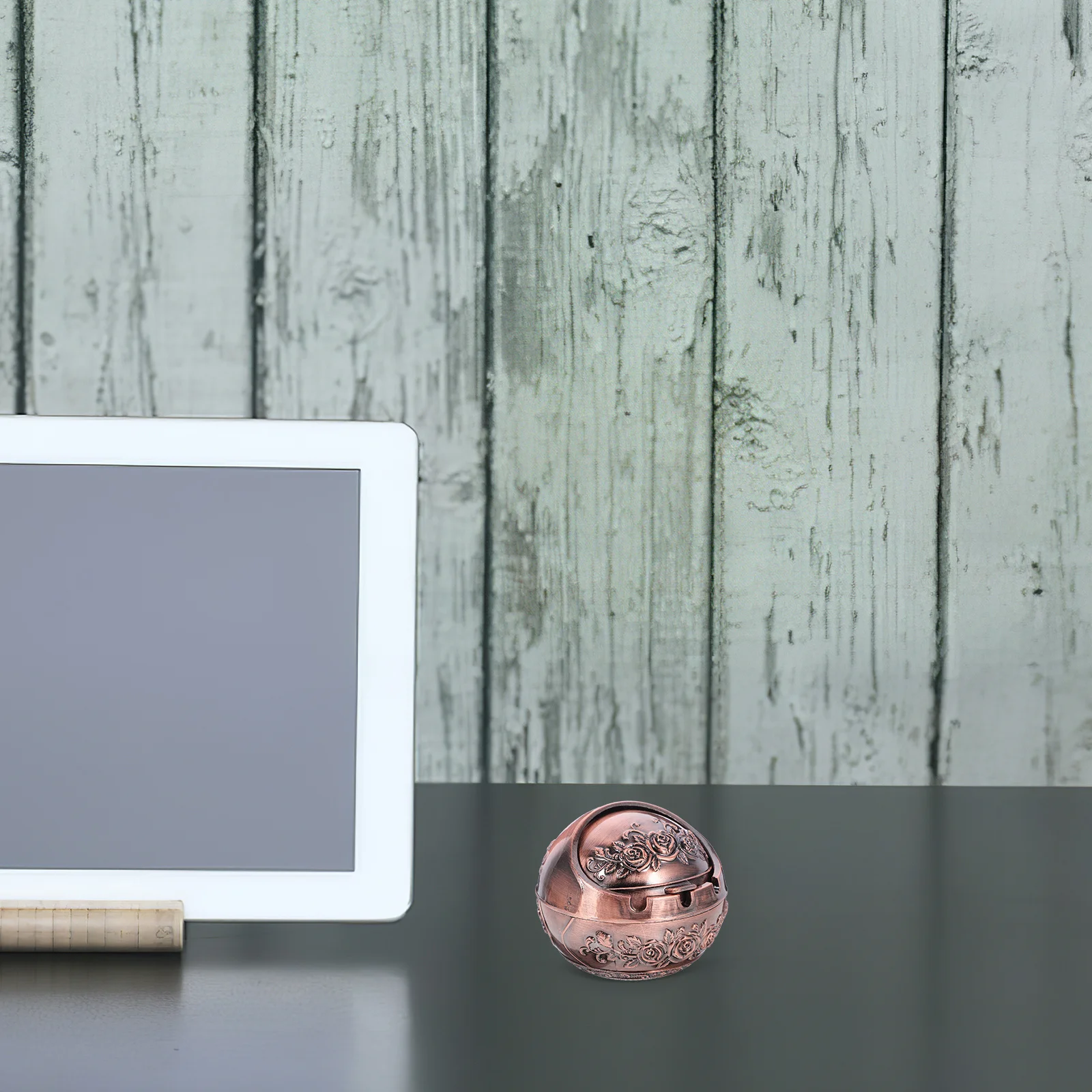 

Zinc Alloy Ashtray Ashtray Decoration Cigarette Ash Holder Household Ashtray Retro Ashtray