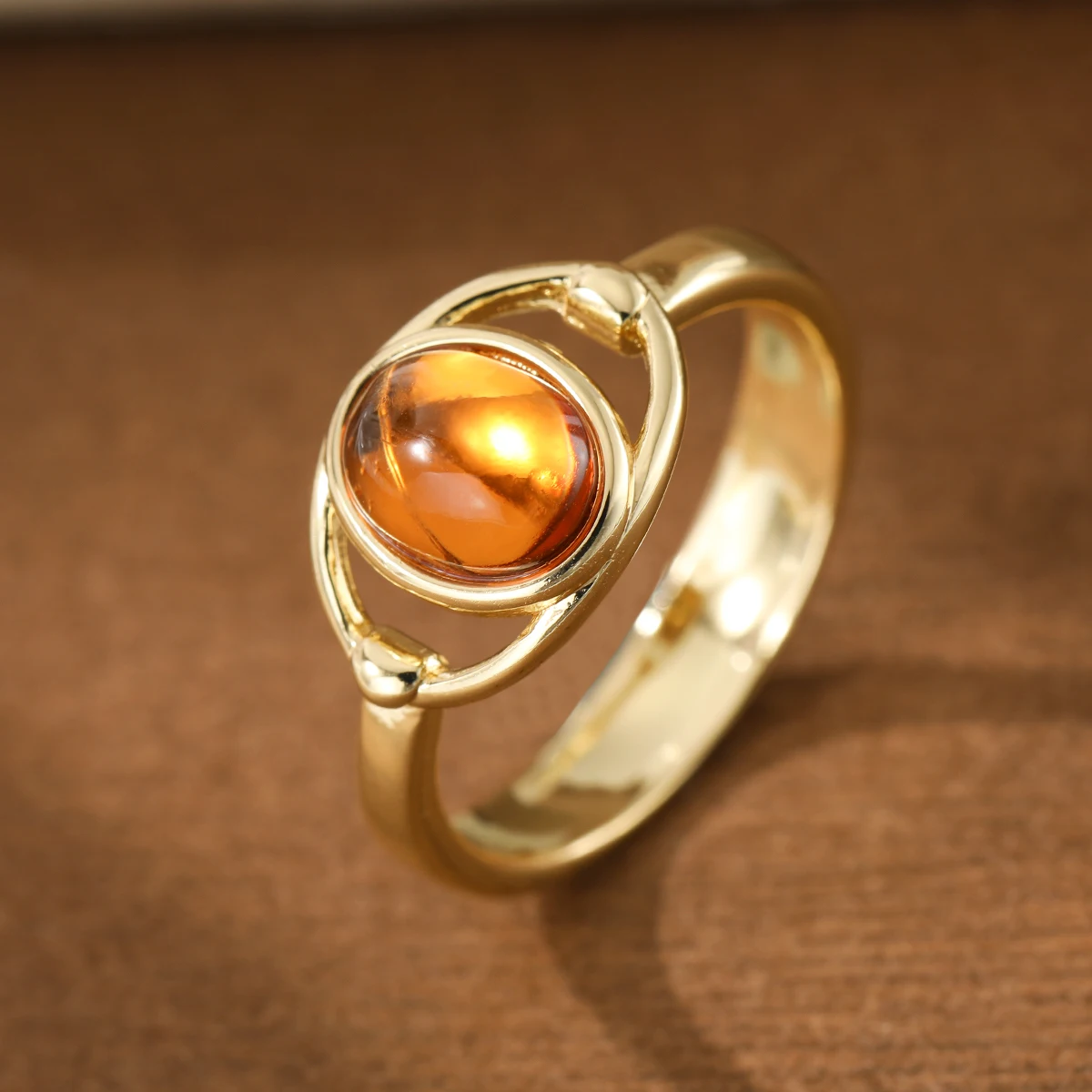Simple and Elegant Style Ring Set with Artificial Gemstones in Copper Material, Women's Jewelry Ring for Formal Occasions