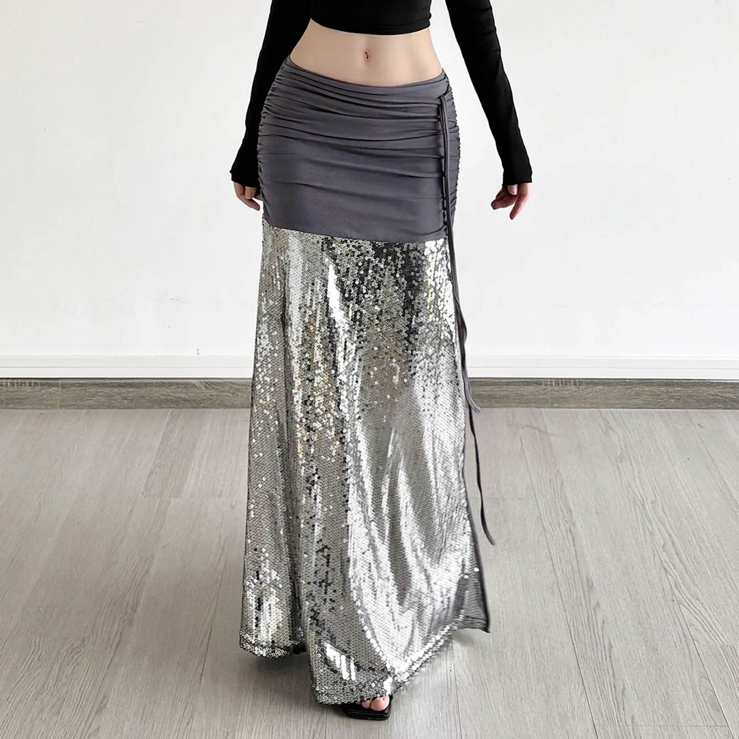 Nightclub francese con paillettes ragazza piccante pieghe a vita bassa con lacci gonna avvolgente sexy da donna