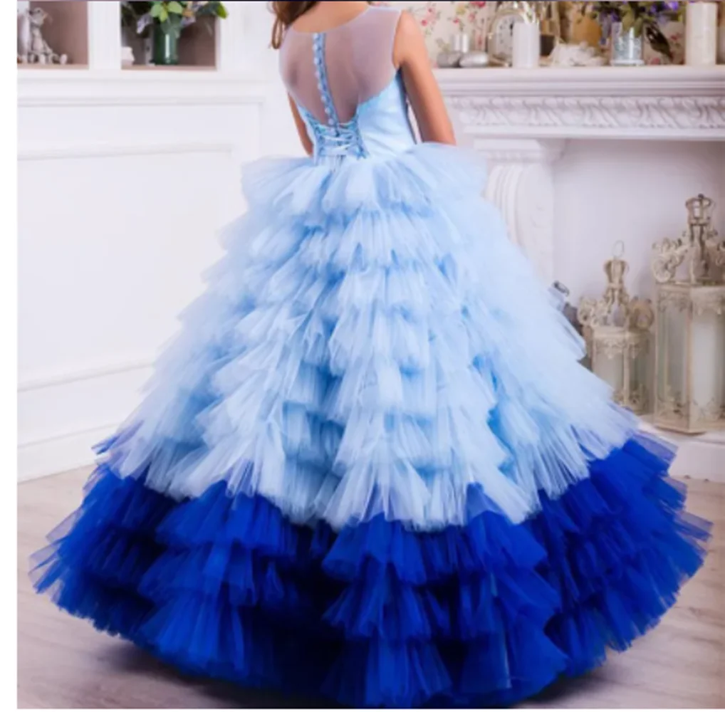 

Luxury Lace Appliqued Tiered Flower Girl Dresses Vintage 3D Flowers Girl Formal Party Birthday Gowns