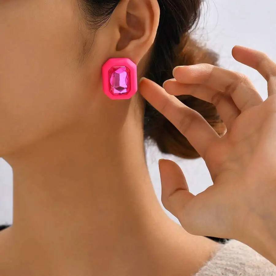 

Octagonal Pink Stud Earrings For Women – Lightweight Crystal-Centered Fashion Jewelry, Versatile For Daily Wear And Special