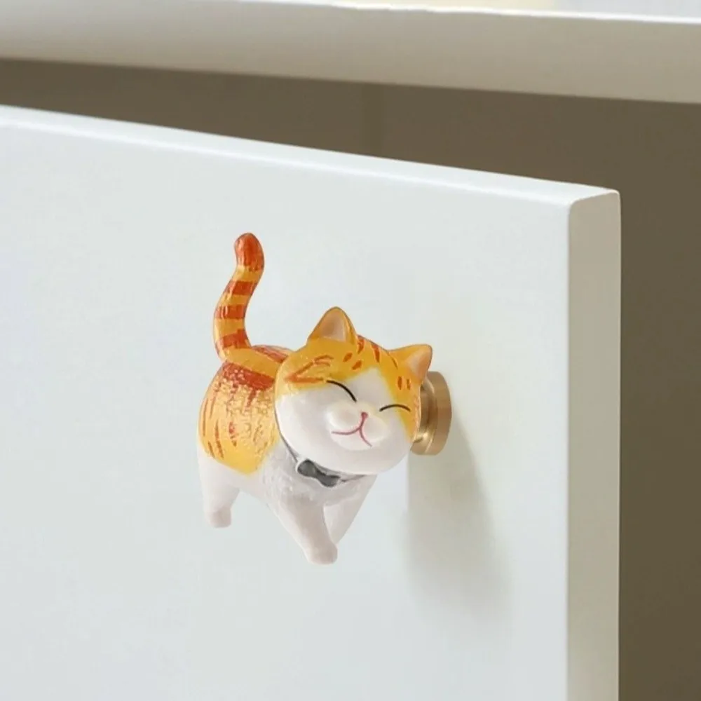 Cute Cartoon Cat Resin Drawer Pulls Copper Base Anti-Rust Cabinet Knobs Resin Furniture Handles Cabinet Knobs