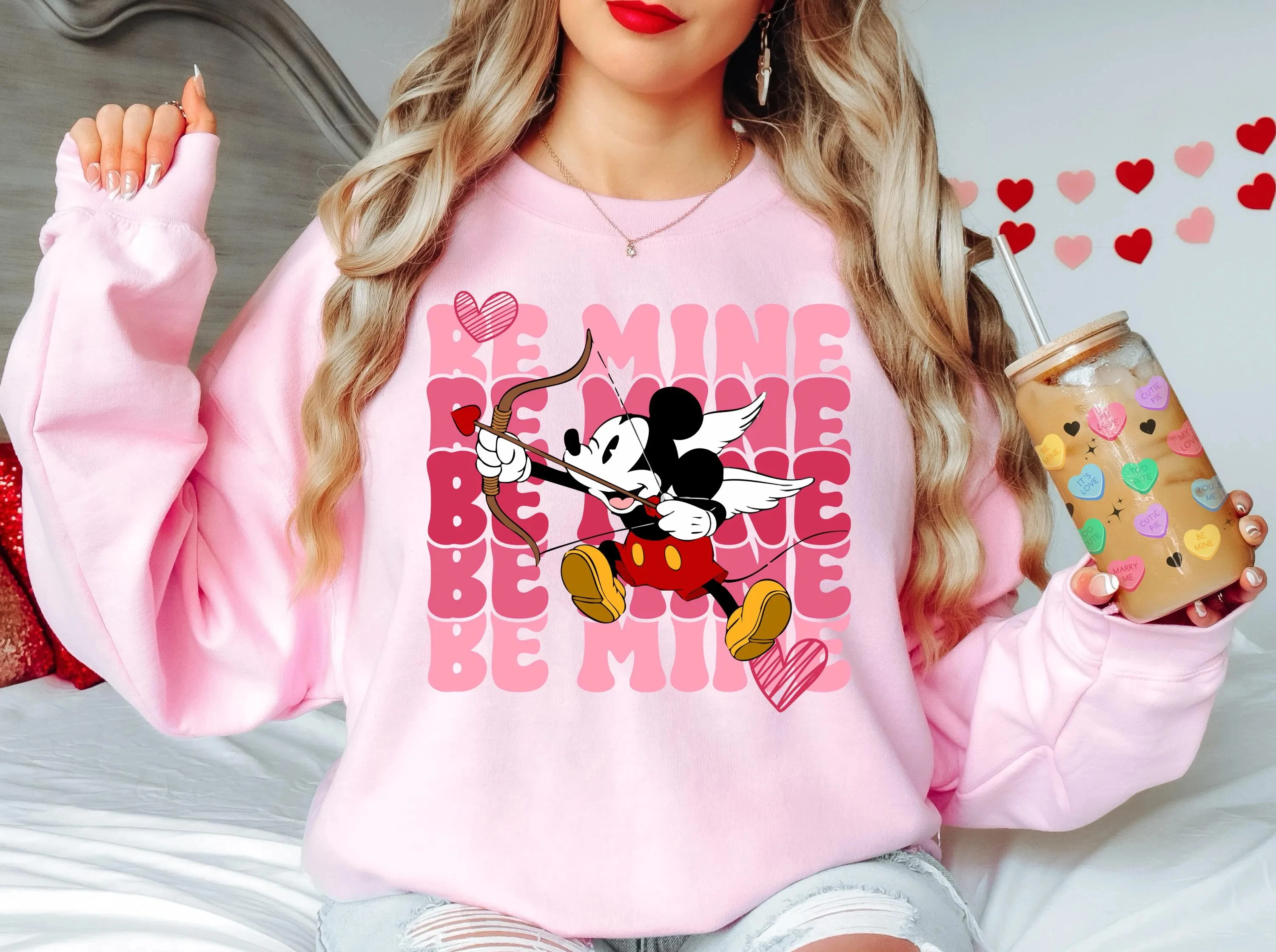 

Рубашка ко Дню святого Валентина с Микки, толстовка с капюшоном Disney «Be My Lover», толстовка для отпуска с Микки Купидоном Диснейленд для медового месяца