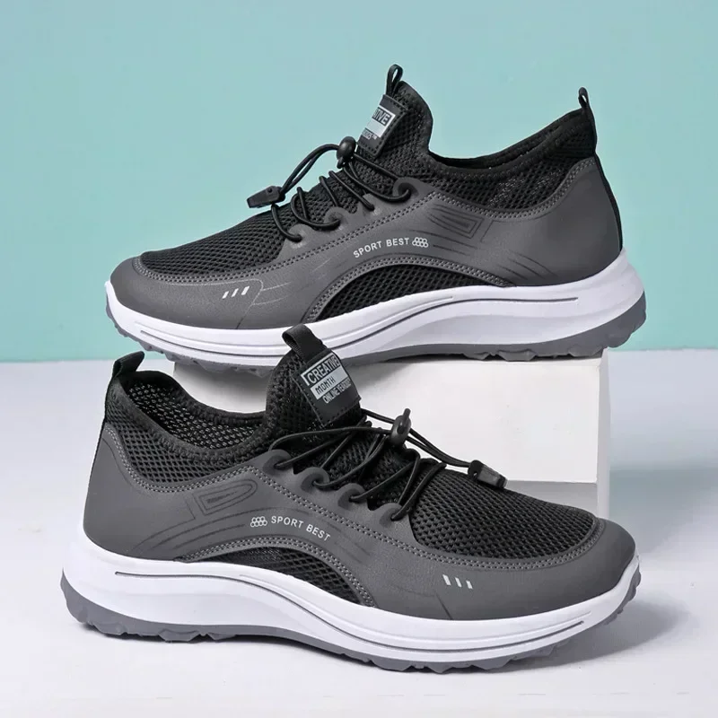 Nuove scarpe sportive da uomo Casual estive scarpe da corsa resistenti all'usura in rete da viaggio traspiranti e leggere