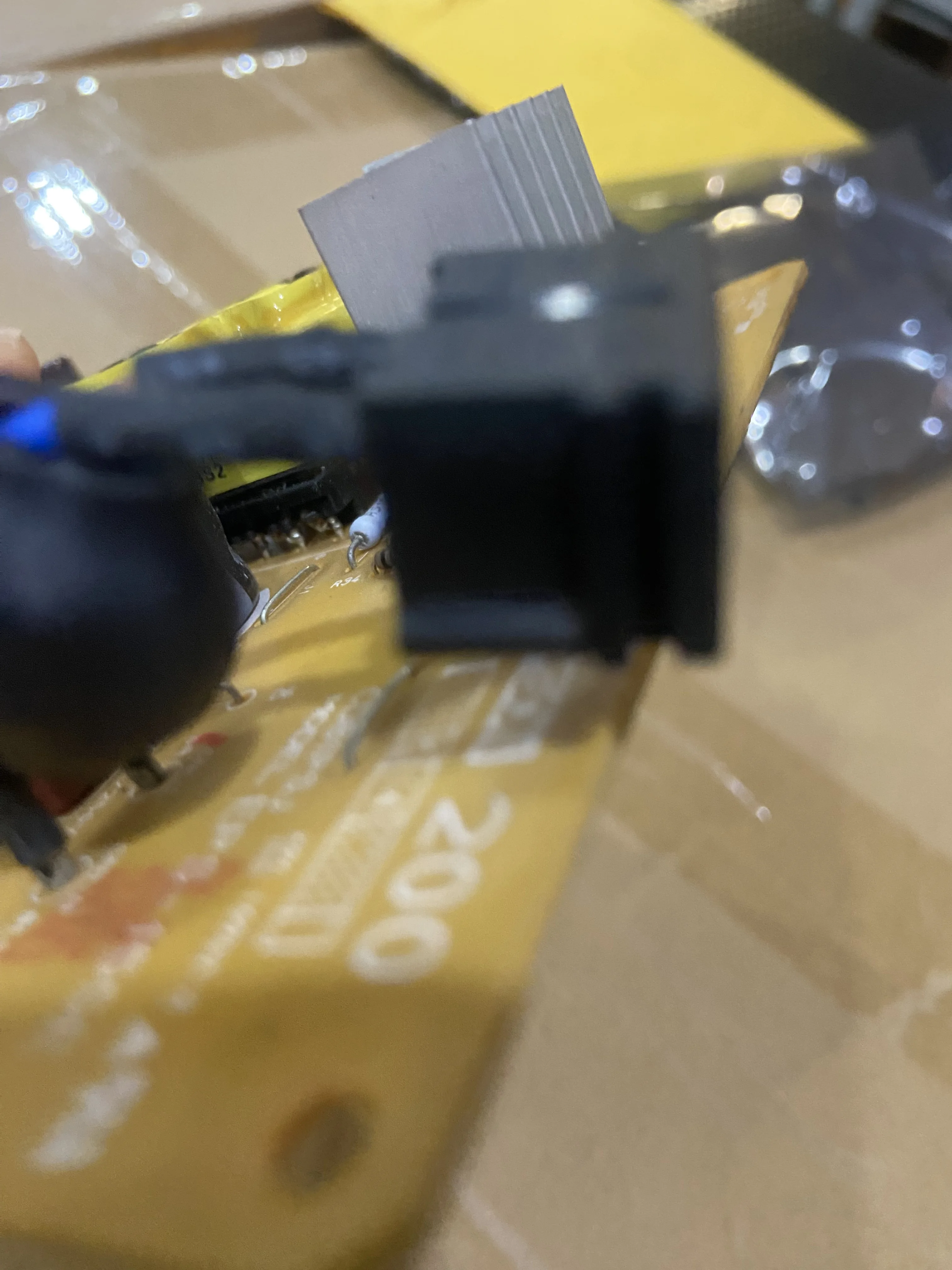 

Плата питания CD81 220 В C698 EPS-124E подходит для EPSON T1100 T1110 ME1100 C1100 WF1100 B1100 L1300 et14000