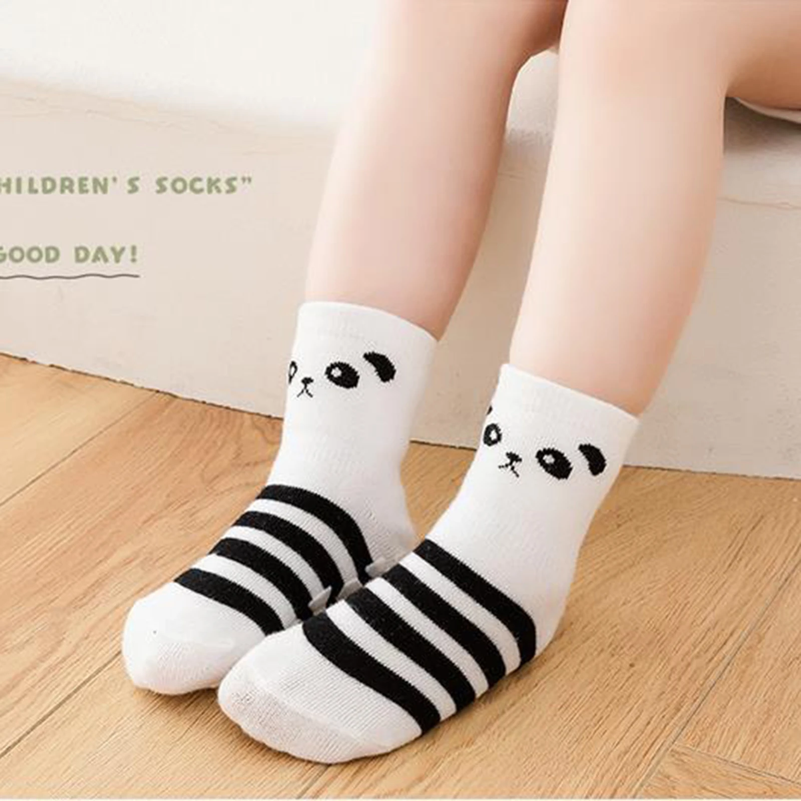 Milsie-Chaussettes coordonnantes à imprimé animal de dessin animé pour tout-petits, chaussettes de sol mignonnes pour bébés, chaussures de premiers pas, propre bébé, filles et garçons