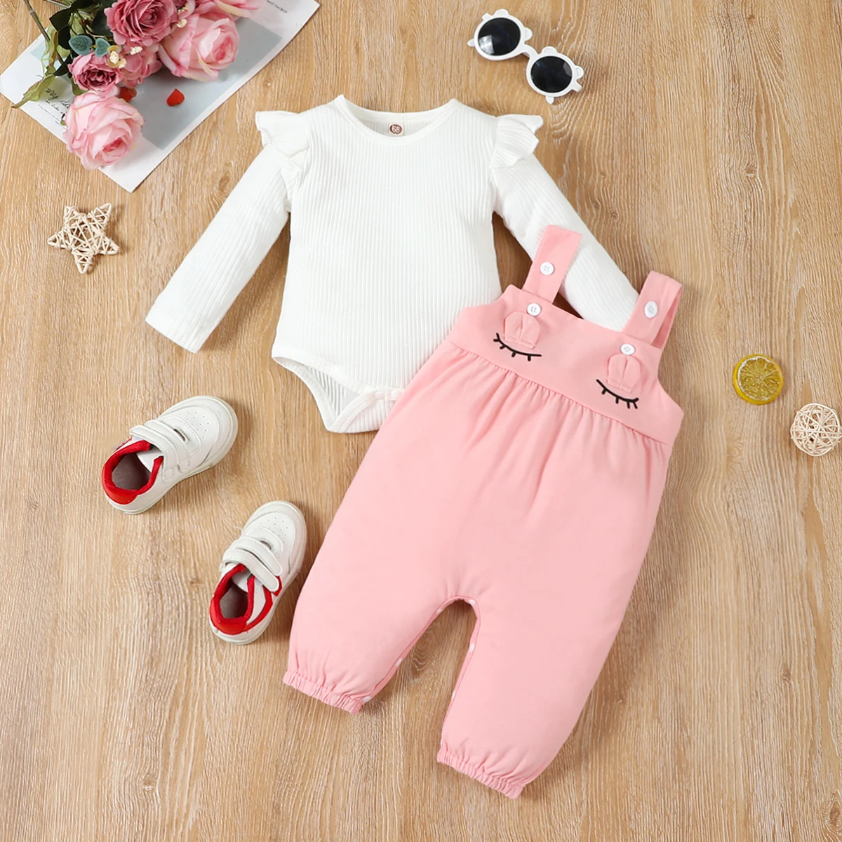 Baby Girl's Two-Piece White Elastic Triangle Jumpsuit with Three-Dimensional Ear Strap Pants Casual Autumn Winter Outfit
