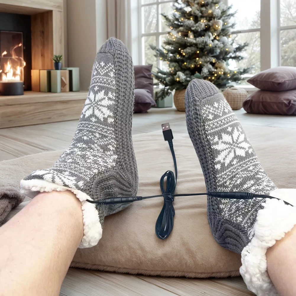 Calzini da pavimento in peluche invernali riscaldati tramite USB natalizi Calzini soffici antiscivolo per pantofole Calzini caldi e accoglienti Calzini per tappeti per interni domestici