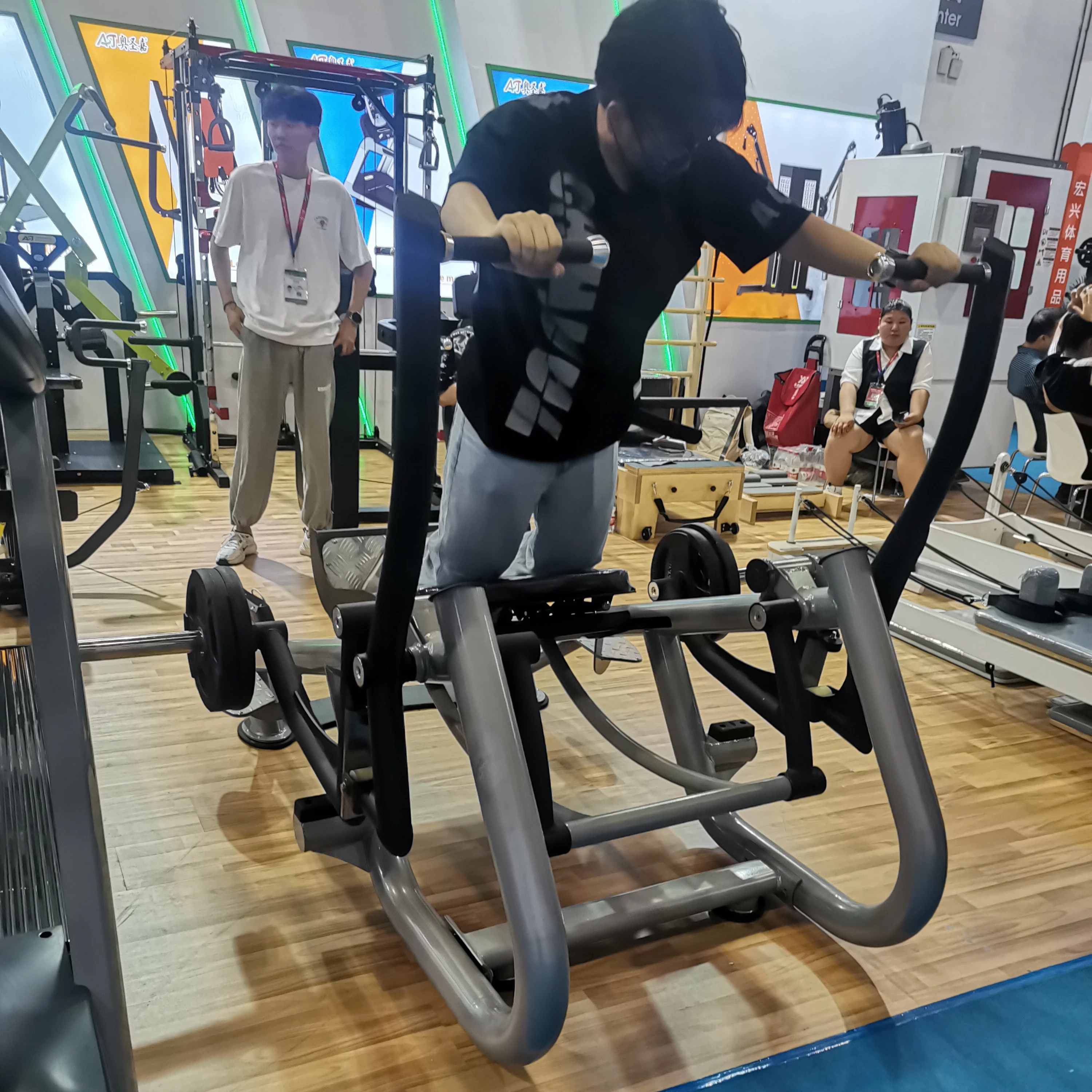 

2025 New Design Commercial Use M627 Full Bodybuilding Exercise Gym Equipment