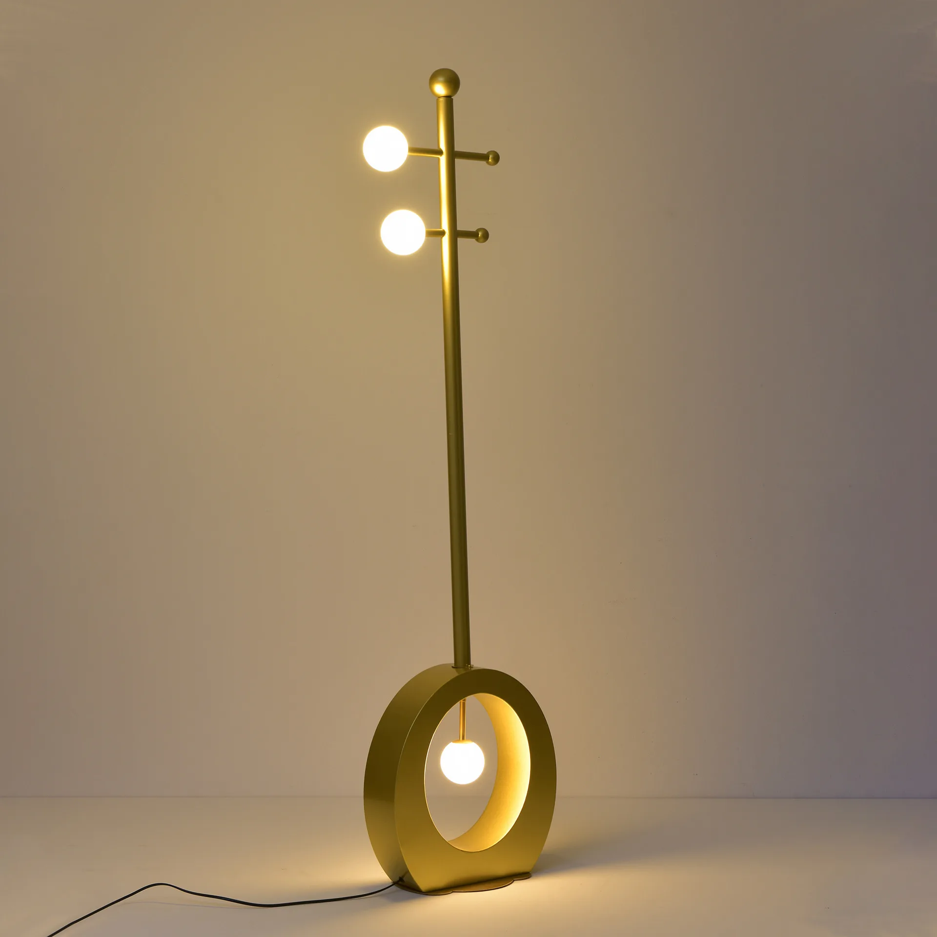 Postmodern creative living room, new pipa floor lamp, bedside bedroom lamp, study designer, artistic floor lamp