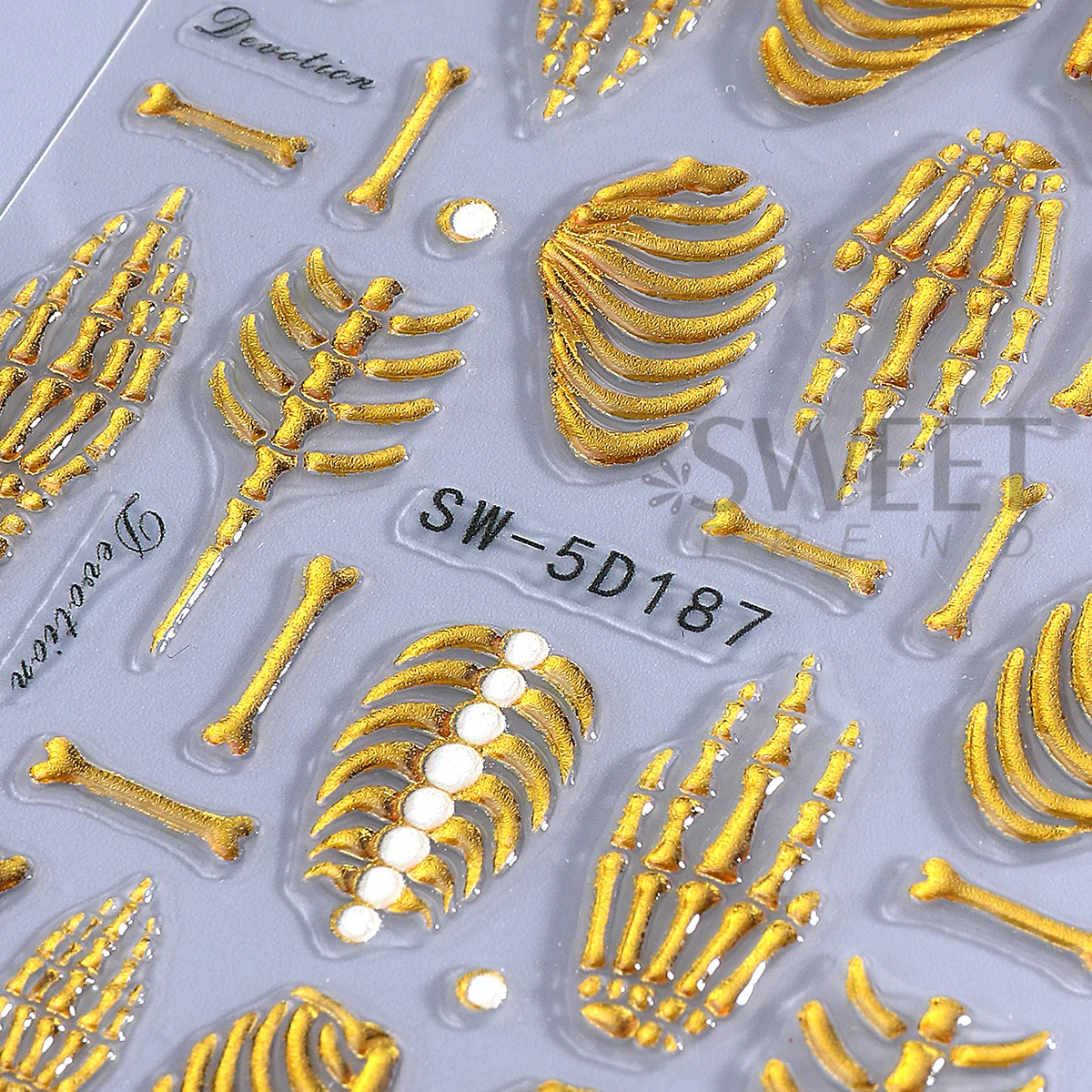 3pcs 해골 갈비 양각 네일 스티커 5D 해골 뼈 장미 꽃 Y2K 디자인 접착 데칼 할로윈 휴일 매니큐어 포일