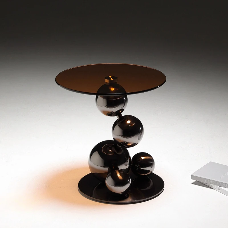 

Дизайнерская светлая роскошная гостиная с высоким смыслом, художественный край, несколько простых индивидуальных углов, несколько комбинаций стального журнального столика