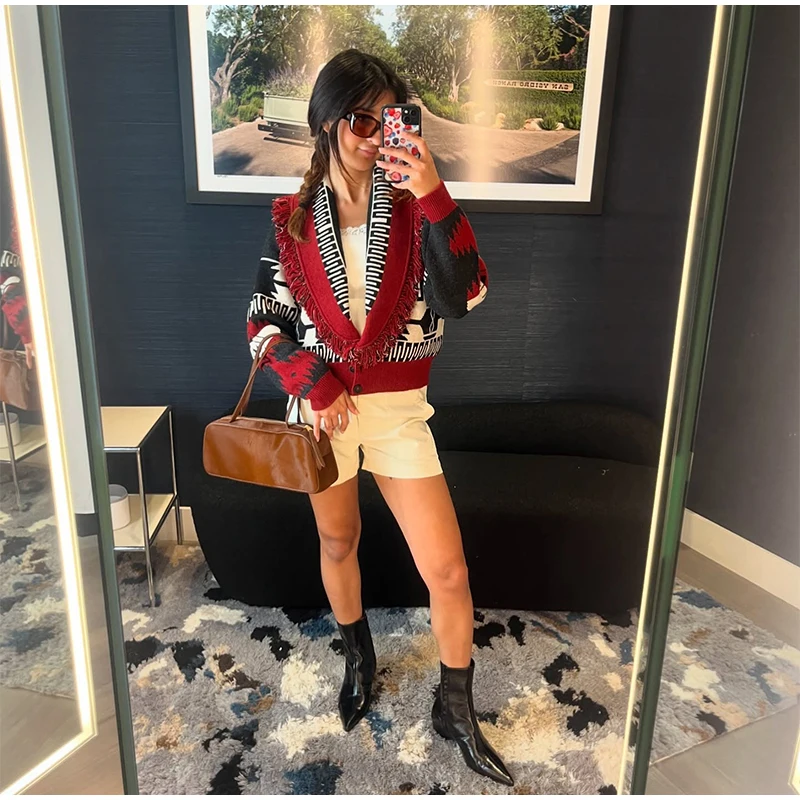 Knitted Jacquard Tassels Patchwork Cardigans Women Sweaters Long Sleeve V-neck Thicken Vacation Sweater 2025 Autumn Coats Tops