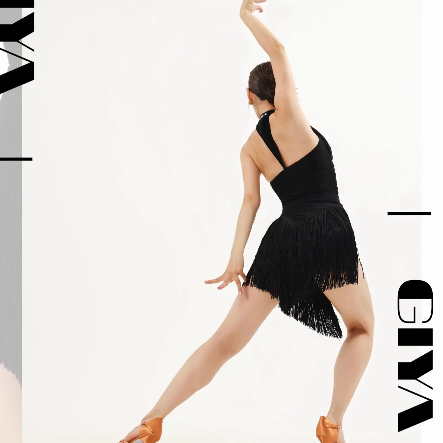 新しいぶら下げネック中空トップ不規則なタッセルスカートラテンダンスドレスパフォーマンス衣装女性タンゴダンス服 DN21445