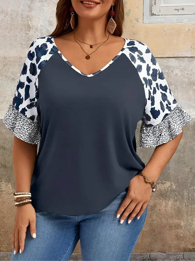

Большие размеры 1XL-5XL, женская элегантная лоскутная футболка с леопардовым принтом и v-образным вырезом, женская повседневная черно-бежевая контрастная футболка с короткими рукавами