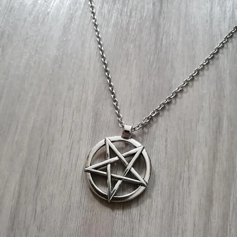 New Fashion Necklace Punk Star Pentagram Pendants Short Long Women Men Colar Gift Jewelry Choker for Women Men Gift