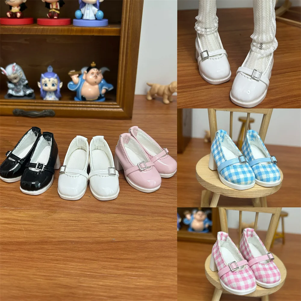 BJD人形の靴は1/4サイズに適していますオールマッチの光沢のある革靴人形アクセサリー（1ポイント）