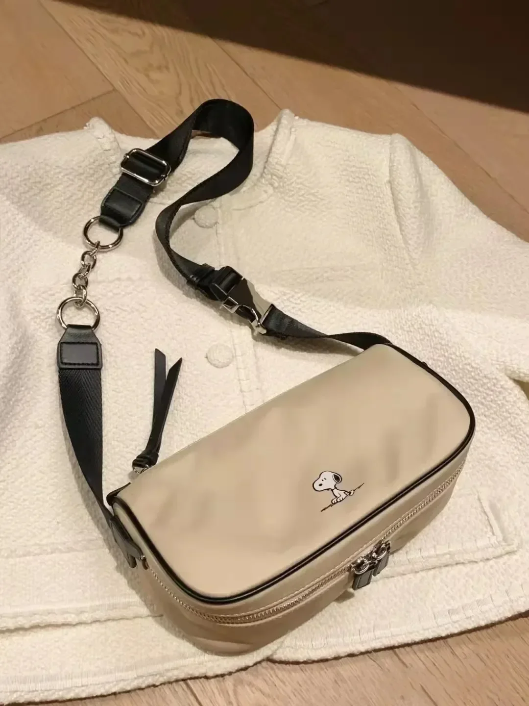 Snoopy Messenger bag shoulder bag 2022 new cartoon girl casual bag broadband