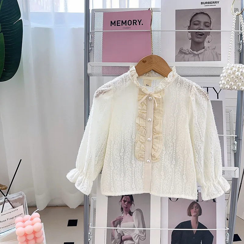 Blouses Girl Shirt Spring Autumn Pearl Underlay Lace Shirt Korean Children Clothing Tops Simple 2024 Button Simple Fashion