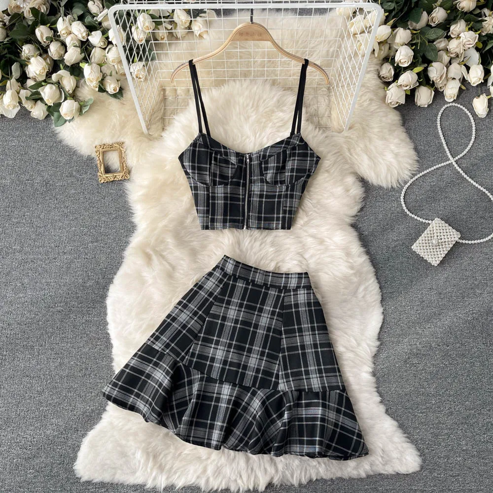 

Summer Camisole Sexy V-neck Backless Exposed Navel Tight Suspender Tops High Waist Mini Skirt Dark Plaid 2 Piece Harajuku Y2k