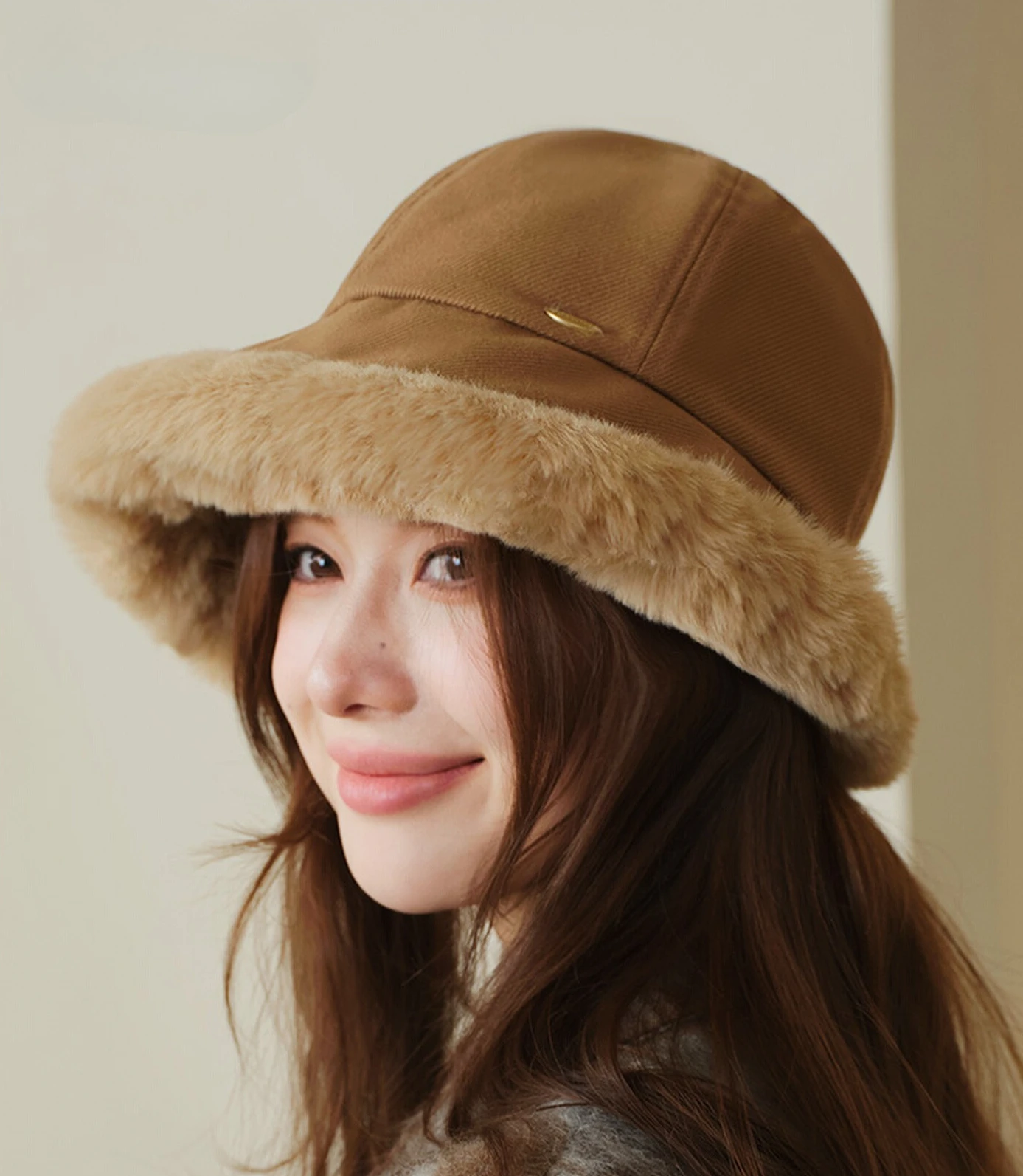 

Winter thickened plush bucket hat windproof and cold warm ear protection autumn and winter basin hat