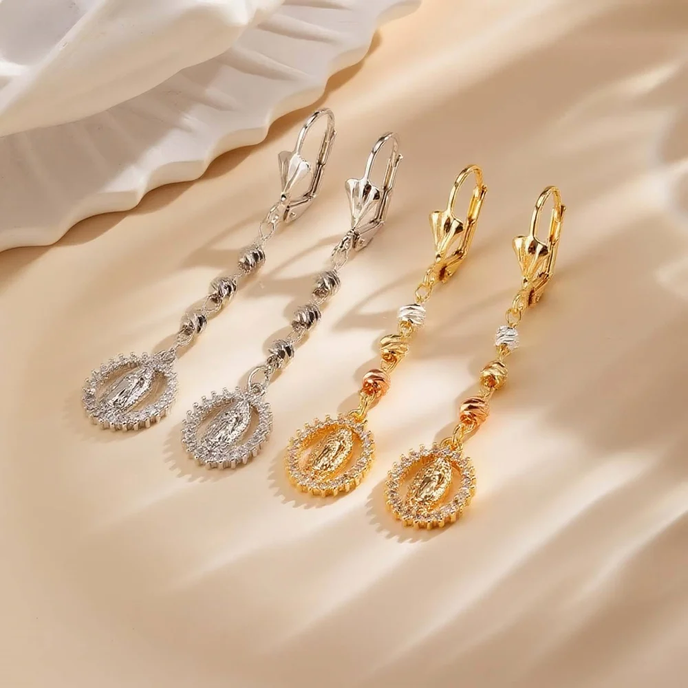 Elegant Shiny Cubic…
