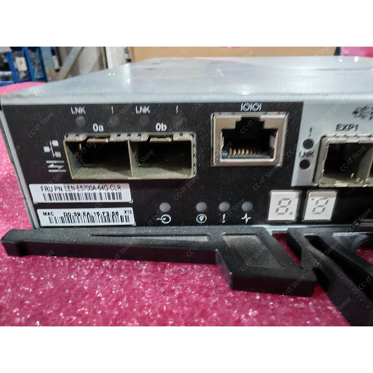 01KP591 LEN-E5700A-64G-CLR Storage Controller Module 111-03806 For DE6000H