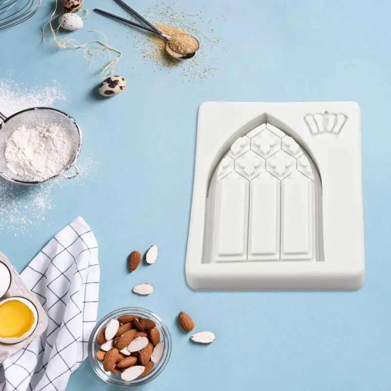 F19B Handmade Soap Craft Kitchen Baking Fond Soap Mold Crown Window Durable