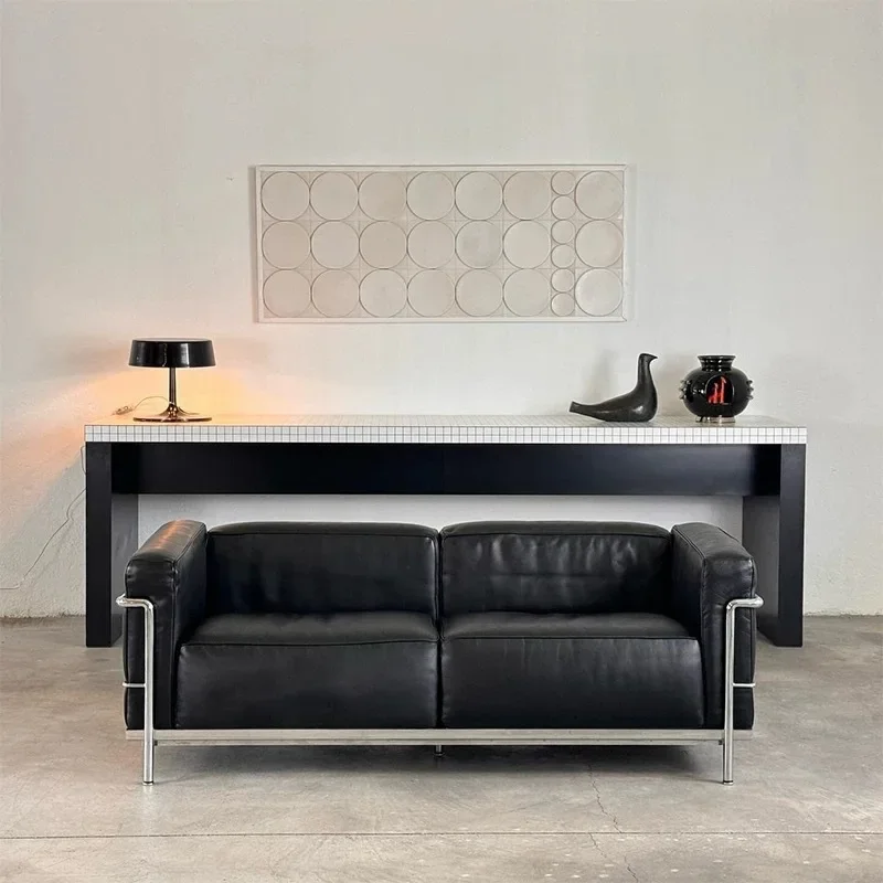 Modern style leather art sofa, small apartment living room three-person down leisure sofa