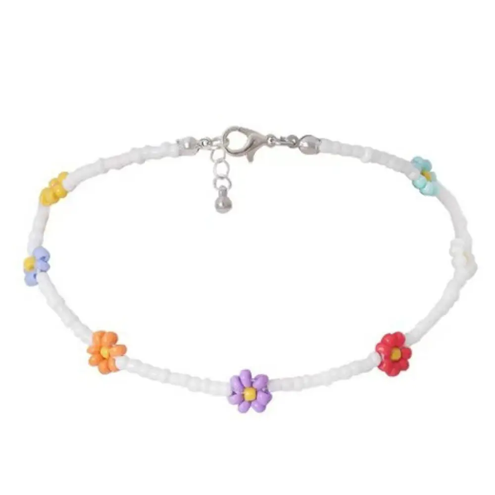 Fashion Handmade Daisy Lovely Short Vacation Bohemia Choker Flowers Beaded Necklace Clavicle Necklace Women Necklace