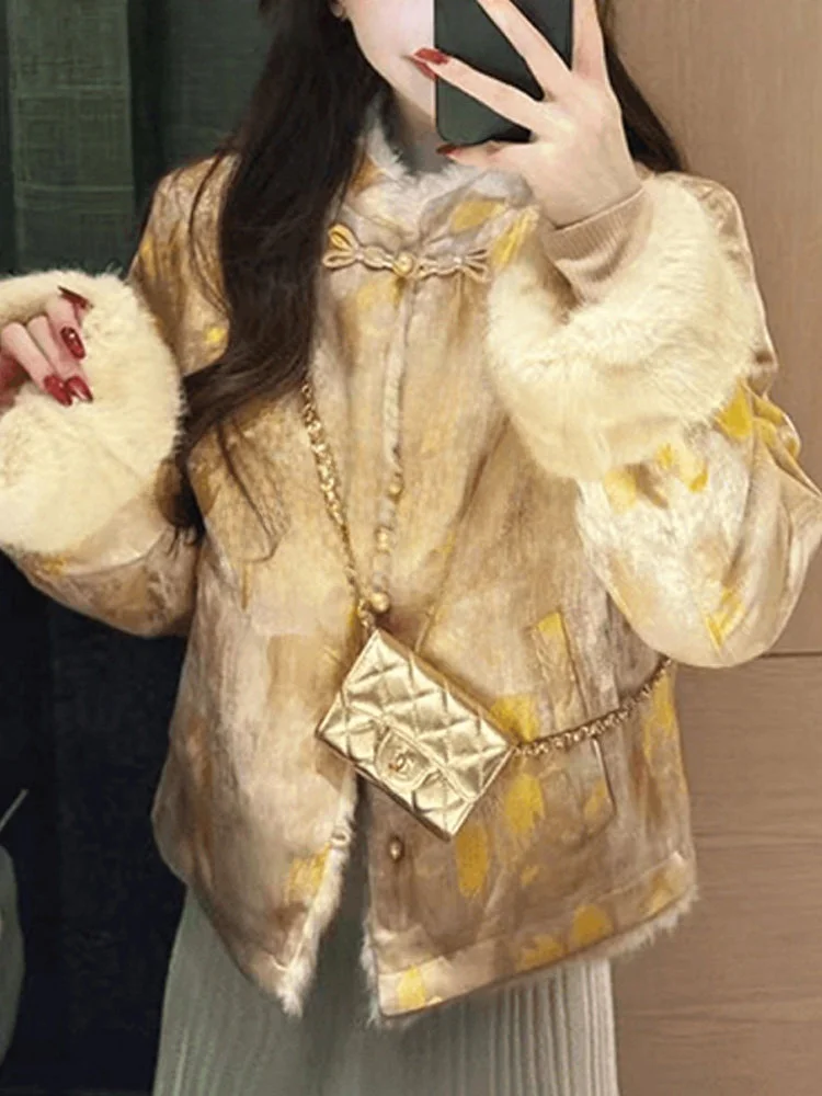 

New Chinese Sle Women's down Cotton Jaet Soft Floral Embroidery Bread Sle Outerwear Gentlewoman Winter Faion 2026