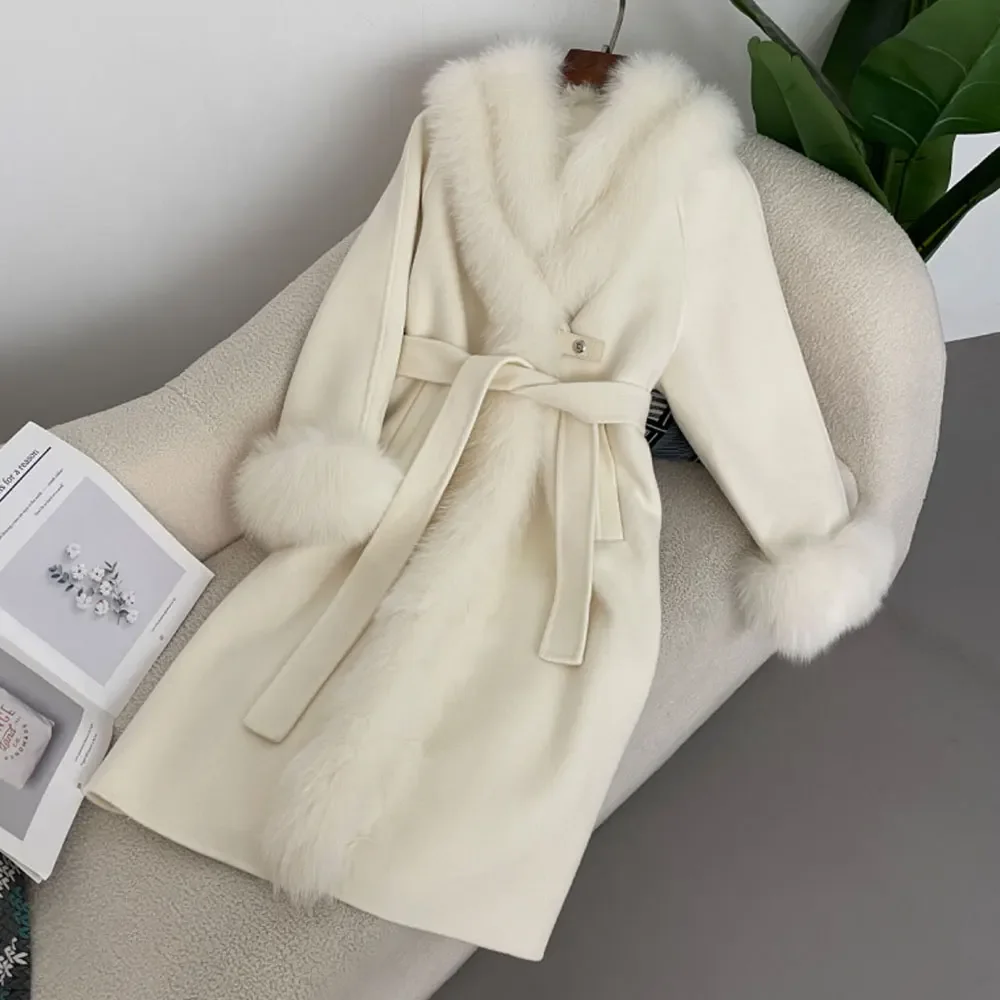 Autumn Winter White Wool Coat Luxurious Women's Natural Fox Fur Collar Splicing 100% Wool Coat New Fashion Jacket Free Shipping