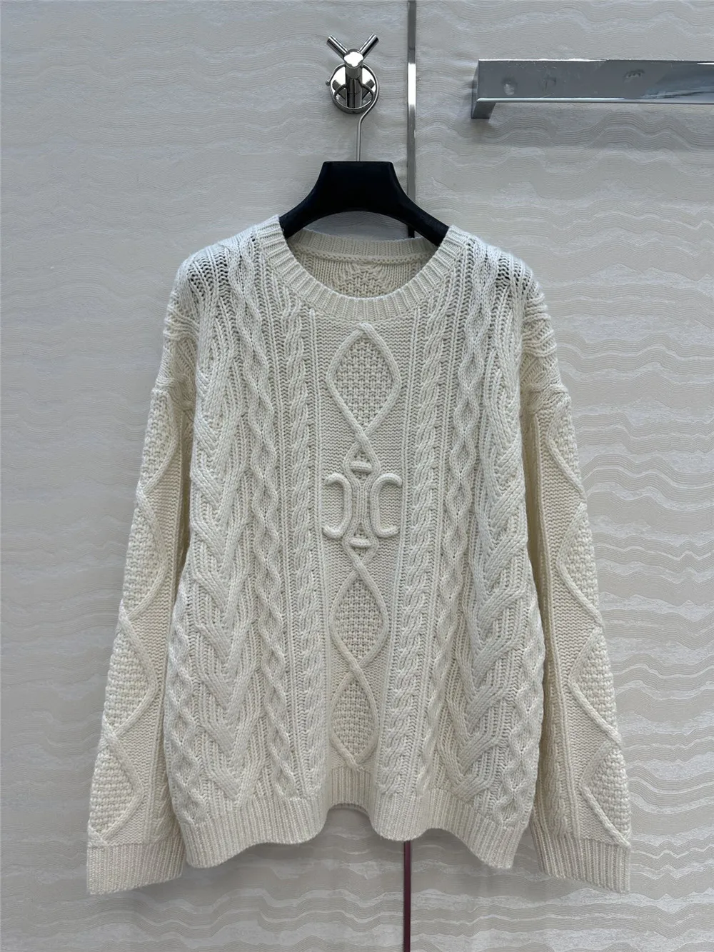 

25 Autumn/Winter New Women's Round Neck 100% Cashmere Knitted Pullover