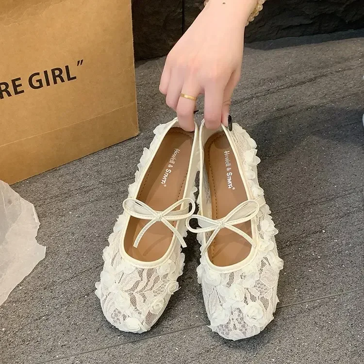 Damen-Mary-Jane-Schuhe mit Spitzenblumen, modische Slip-On-Schuhe im Street-Style mit weicher Sohle, flache Schuhe für Damen – Detail 7