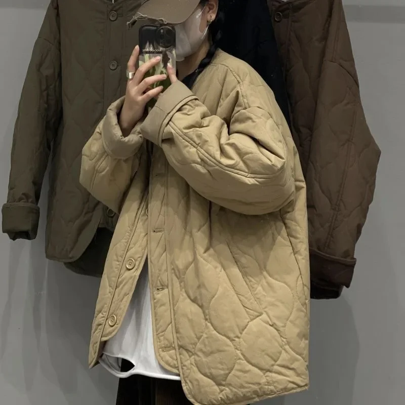 Diamantförmige Karierte Baumwolle Gepolsterte Weibliche Korea Version Retro Lose Beiläufige Gepolsterte Jacke Herbst Winter Licht Oansatz Top Neue