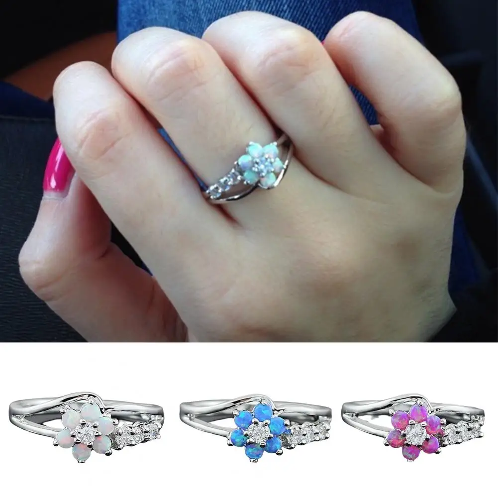 Women Ring Round Cut Shiny Rhinestone Faux Opal Flower Design Ladies Jewelry for Dating Wedding Elegant Jewelry Party Ring Gift