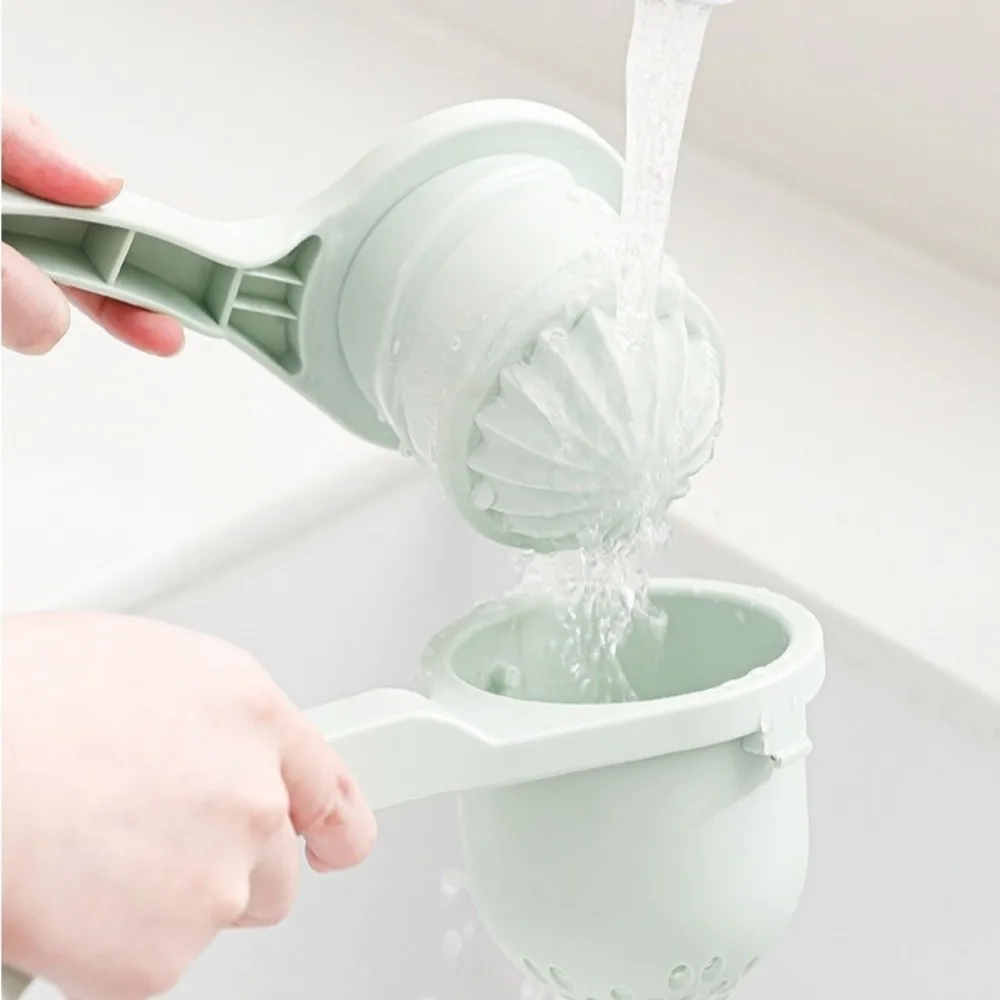 

Hand Presser Lemon Squeezer Portable Design Manual Operation Lemon Press Easy Squeeze Stainless Steel Fruit Juicer