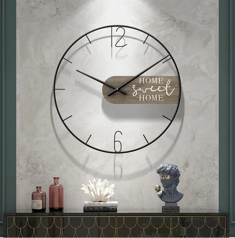 Modern minimalist clock, light luxury wall clock, personalized artistic and creative clock