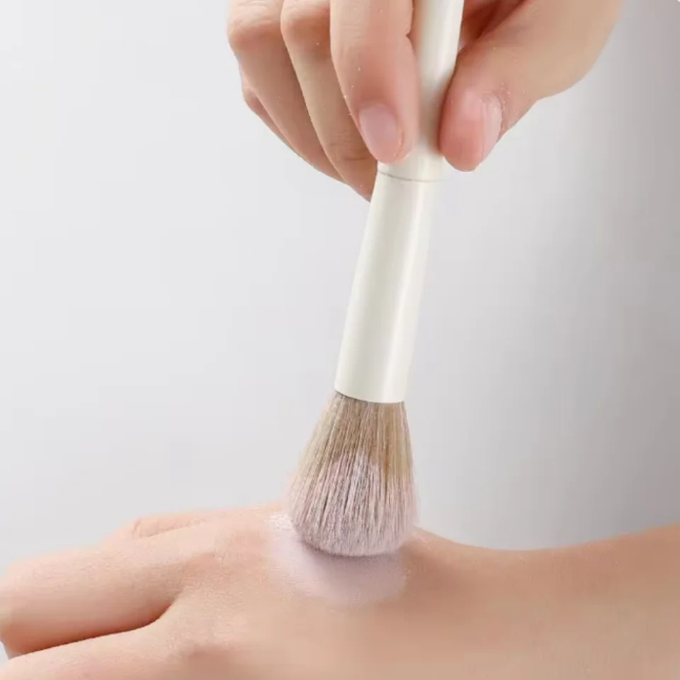 Set de Brochas de Maquillaje Suaves y Esponjosas para Sombras, Base, Polvo, Rubor y Difuminado para Mujeres 5