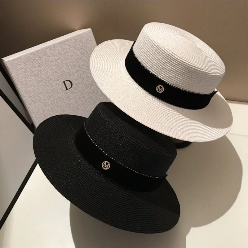 

A patchwork flat-brimmed hat for women flat-topped top and simple