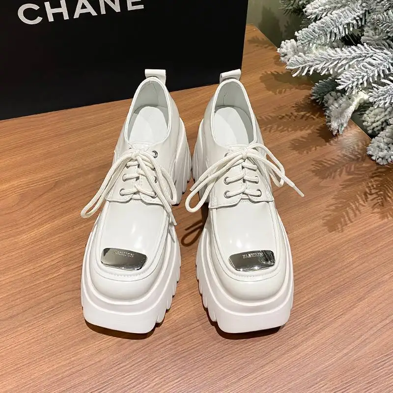 Krazing Pot Sheep Leather Round Toe Thick Bottom Fashion Shoes Metal Decorations Mature Street Wear Punk Lace-up Maiden Pumps