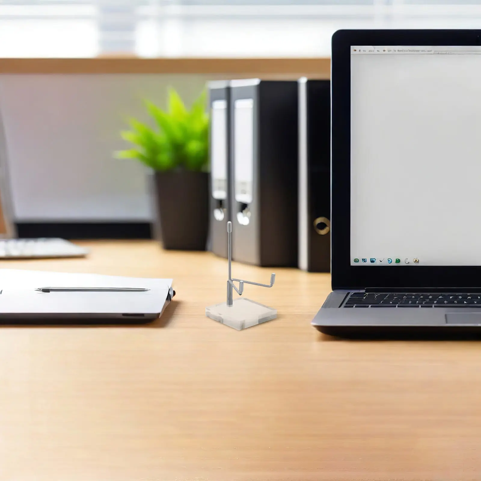 

Акриловая подставка для визиток, прозрачный настольный органайзер для визиток и блокнотов, вертикальная подставка, нескользящее основание, современный дизайн