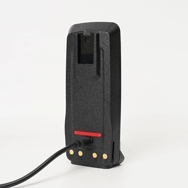 Nuovo PMNN4077C Walkie Talkie Batteria agli ioni di litio 3200mAh per XIR P8208 P8268 XIR P8200 DP3400 MTR3000 Caricatore di tipo C per radio bidirezionale