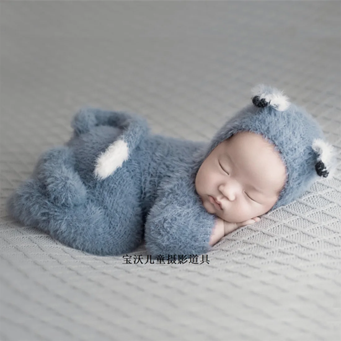 Handmade Baby Hooded Onesie Photography Props Newborn Bear Romper Set Knit Fluffy Teddy Bear Hat And Footed romper photo outfit