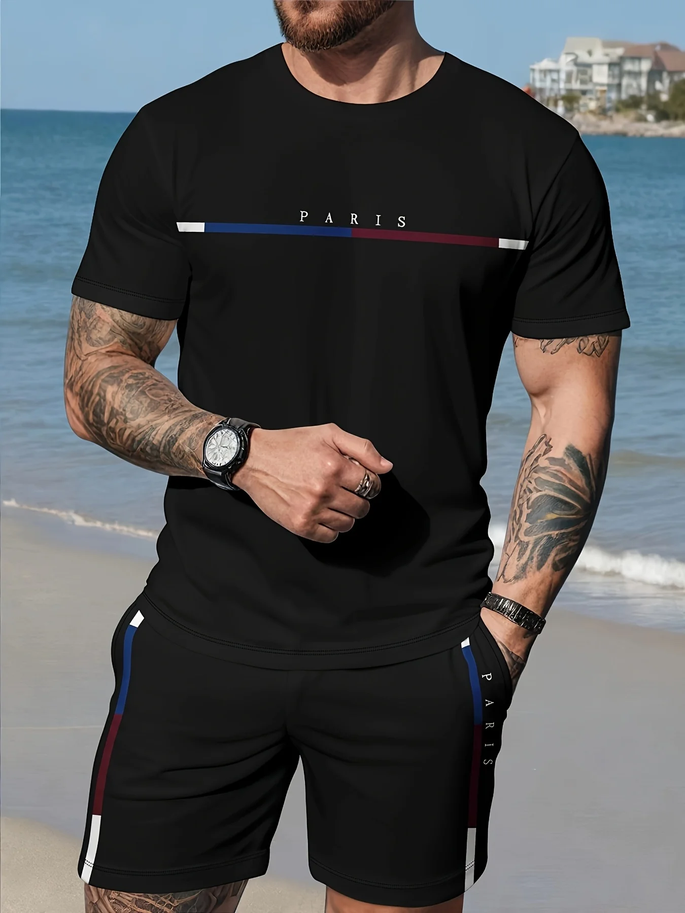 

Модный комплект из футболки и шорт с принтом - летний спортивный комплект с короткими рукавами - мужской спортивный костюм