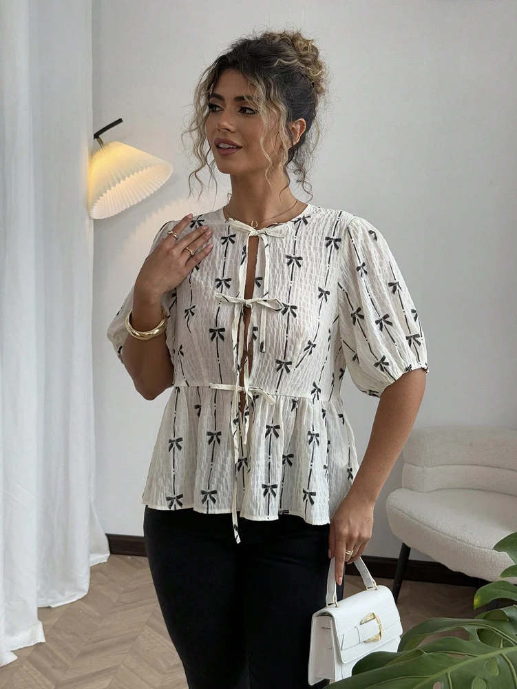 بالإضافة إلى حجم الربيع الصيف رومانسية فراشة عقدة نمط فقاعة كم التعادل الفتاة قميص أنيق المؤنث الموضة