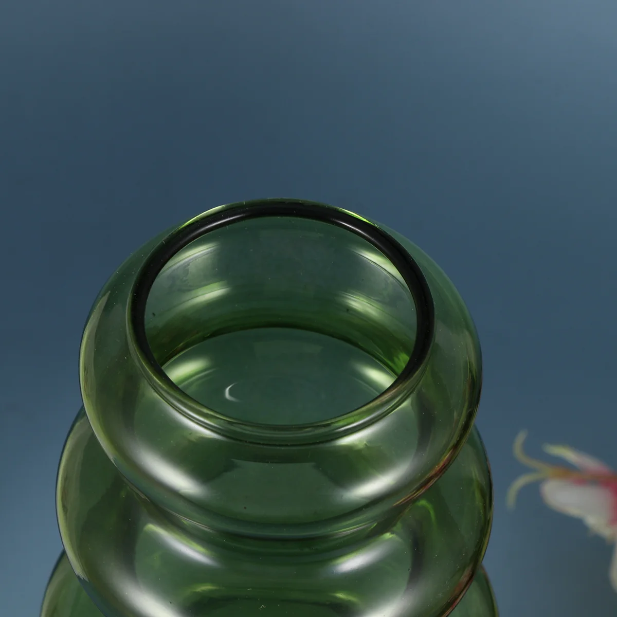 

1Pcs Artistic Glass Flower Vase Nordic Style Transparent Creative Desktop Holder for Fresh Bouquets Silk Flowers Home