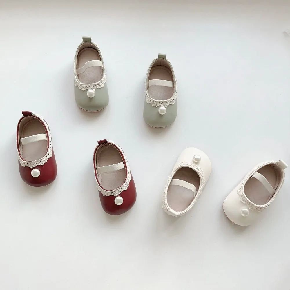 

INS Baby Girl Shoes Newborn Princess Soft PU Leather Pearl Lace First Walker Rubber Anti-slip Princess Crib Shoes