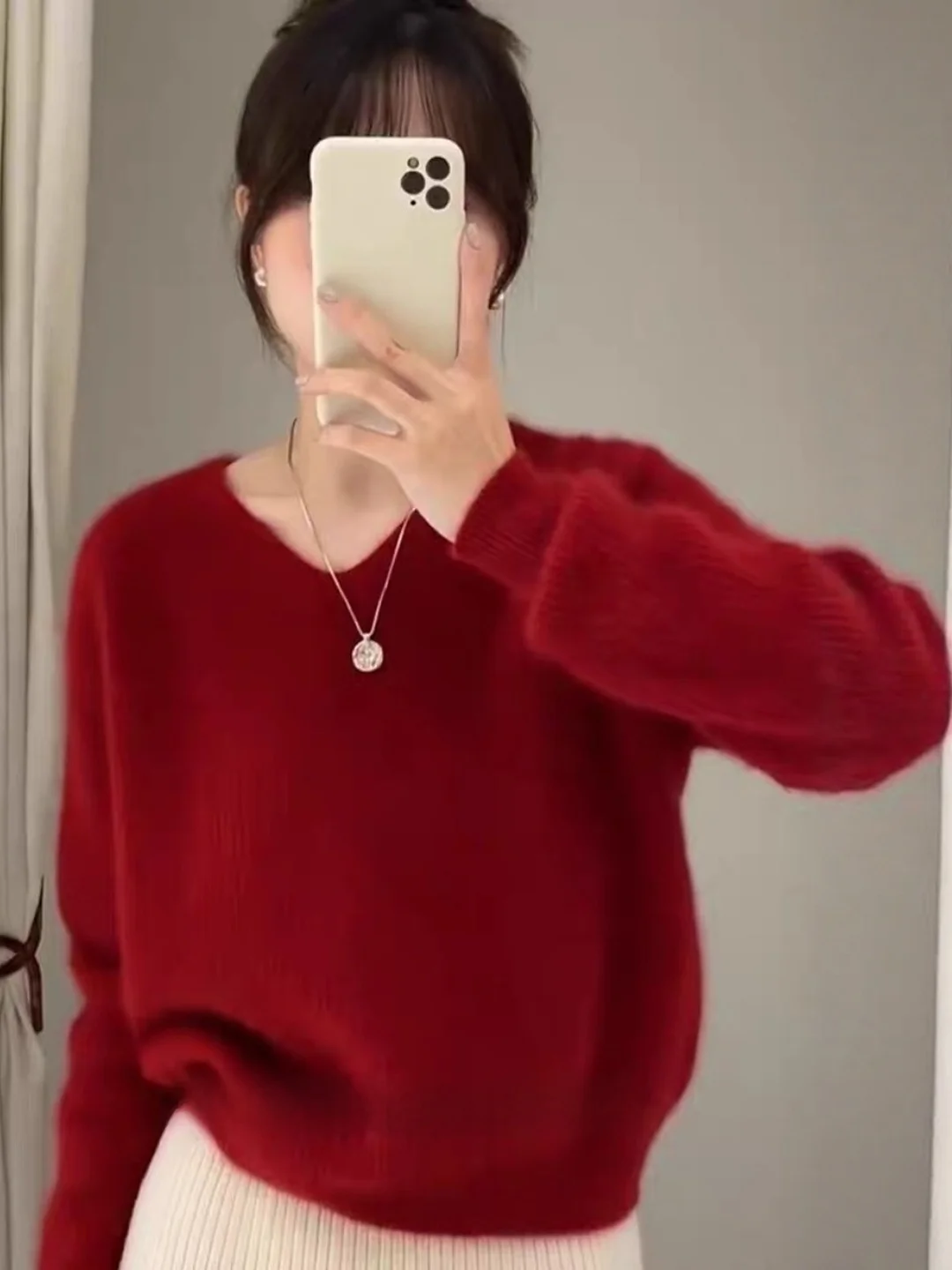 

Soft Cozy V-Ne Women's Knitwear Autumn Winter Faion Slimming Loose Top in Pomeanate Red Straight Tube Cotton Blend Knitted